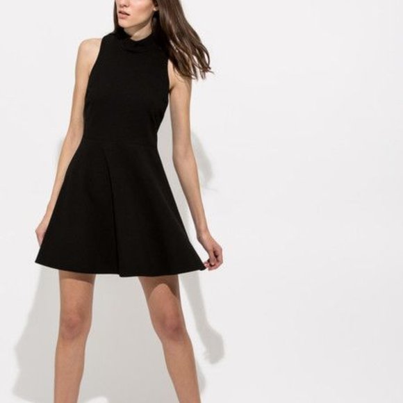 NWT Kit & Ace Monaco Dress in Black, size 6 - Picture 2 of 4